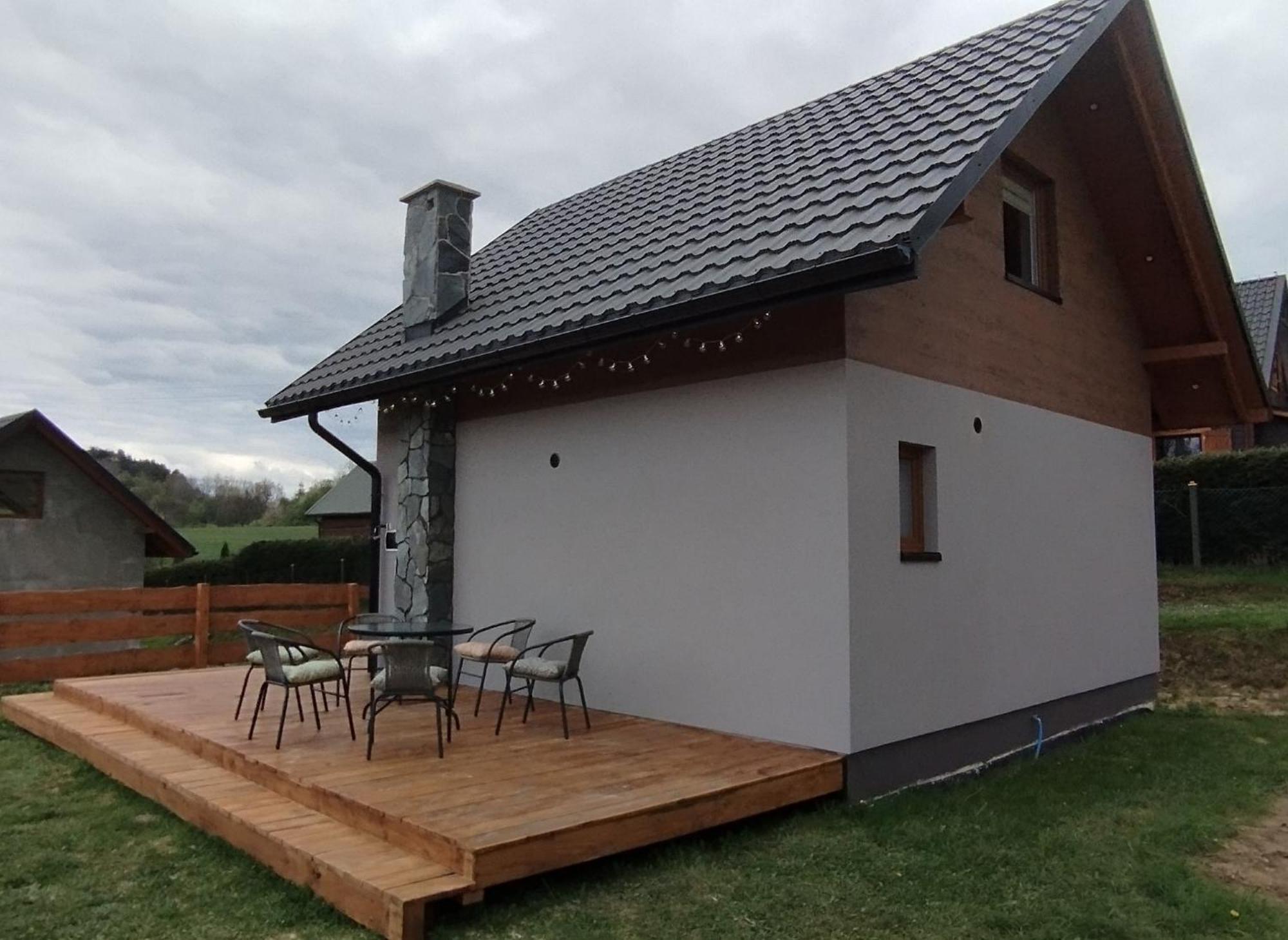Appartement Bieszczadzkie Pola à Wańkowa Extérieur photo